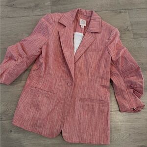 Cinq à Sept
Women’s Khloe Ruched Sleeve Blazer